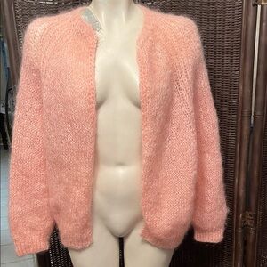 Elegant Pink Women's Cardigan